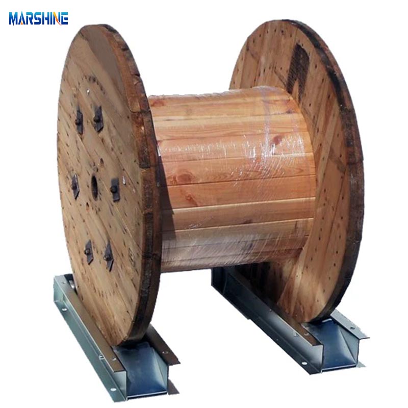 Thép hợp kim 1500Kgs Công cụ quay trống cáp mạ kẽm