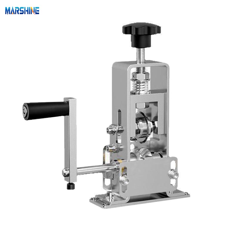 Máy rút dây cầm tay khung thép quay tay